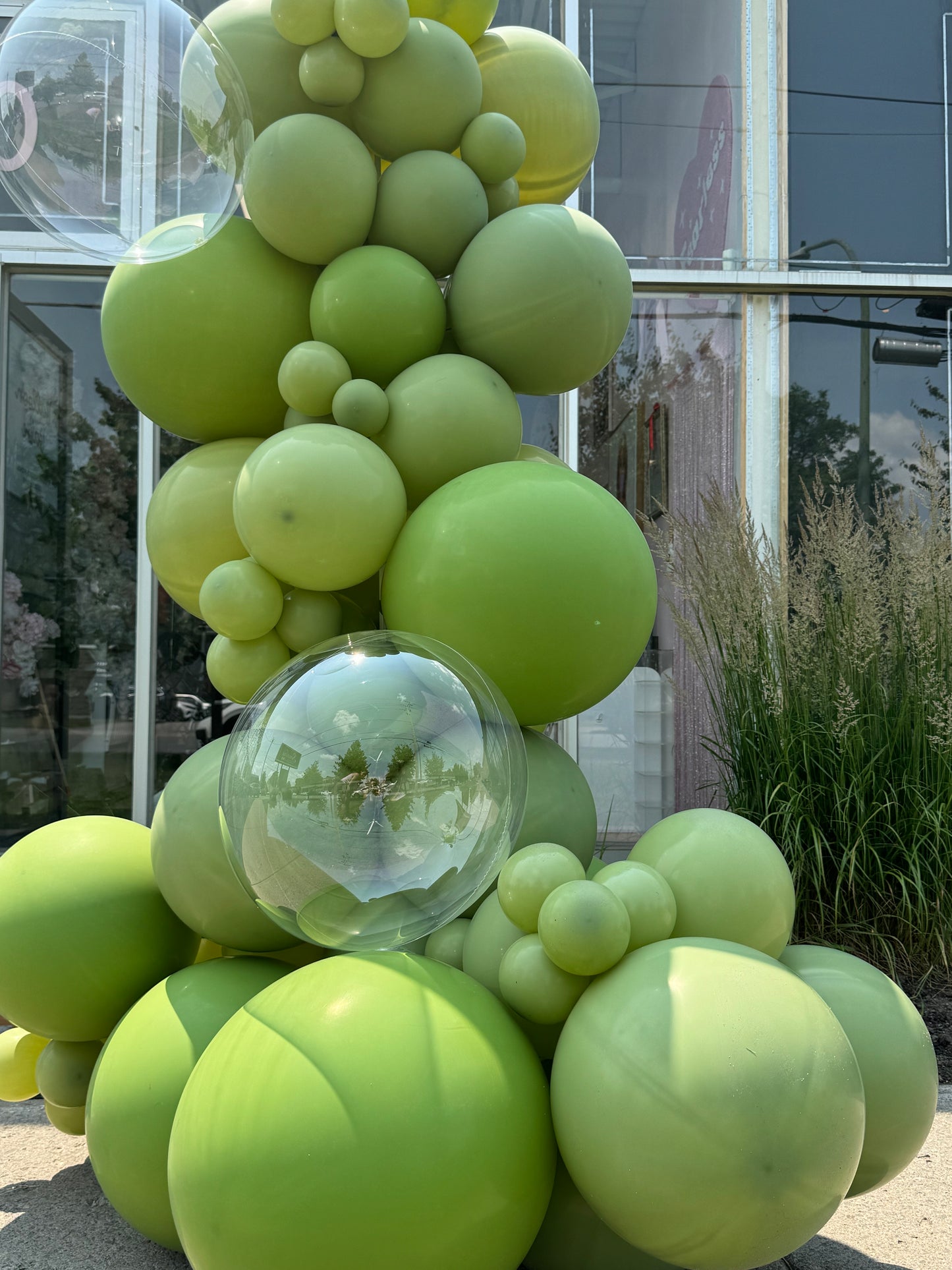 Take-Away  Balloon Garland